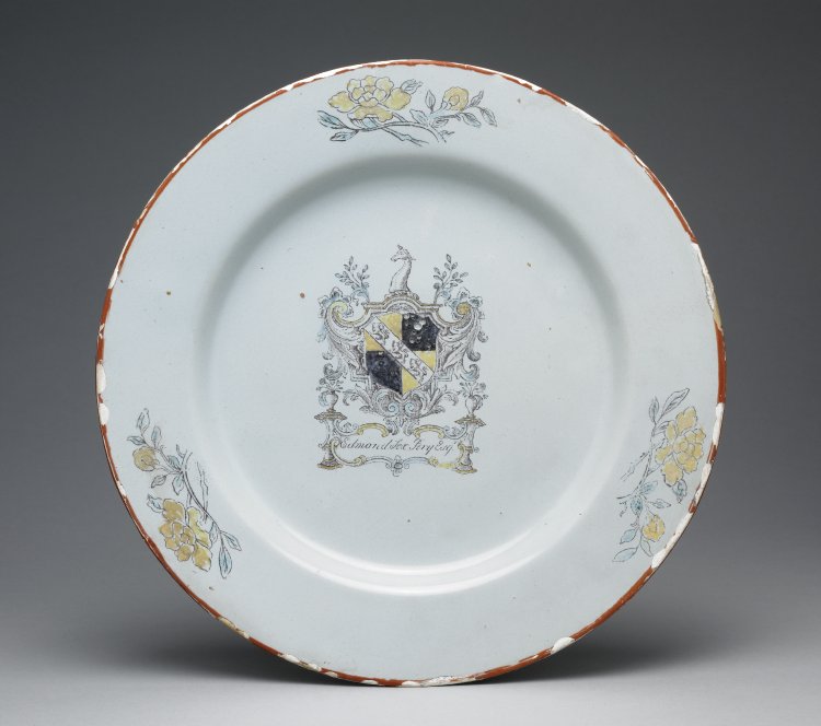 yellow and black printed plate