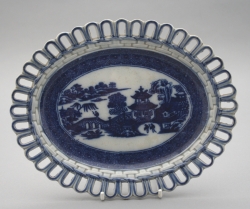 Spode basket